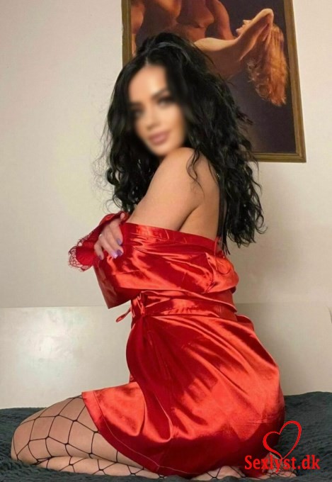 
					If you\'re looking for passionate , hot and erotic encounter I am your dream come true.. If you\'ve never been with an escort before or are you nervous or shy , I will be gentle with you , put you at ease and ensure you enjoy the time with me. I offer a very no rush service at my discrete apartment is only 5 min from Central Copenhagen where you can easy park safely all time .Please don\'t miss this opportunity as you will never find an experience quite the same. I will make sure you will be happy with me every minute!!! Please give me a call, you will discover a real girlfriend experience. Private number will be ignore. I am looking forward having lots of fun with you very soon!I don\'t do sex without !!!!
				