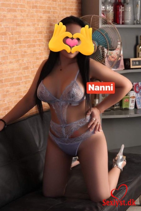 
					Welcome to my place.  My name is  Nanni I am 33 year new Girl.Weight 50 kg  Height 165. We have many girls ready to take good care of you. Vi open 24 time i weekend  Vi har tilbud for Full service  40 minuter 1000 kr.Vi har sde piger fra Thailand, der giver rigtig god massage og professionel traditionel thai massage oile massage samt lkker Vi har kmpe rabatter p massage.  Du kan sprge damen i butikken om prisen.Lige nu har vi SUPER TILBUD p ngen massage med Hj i 30 min for 1000 kr.med to pige. Vi har pris for 4 hnd i 30 minutter for 1000 tilbud Vi har Dejlige og sknne  mena nanni,  og Tina er klar til dig. Vi giver allesammen rigtig god massage.Vi tibyder gratis te, kaffe, vand, cola og l.My telephone number: +4591694968Du Kan betele kontant,og med kreditkort.Vi har bent hver dag  fra kl. 10,00 til kl. 22.00,eller after aftale.Vi bor p Adressen Langagervej 13A Valby og har masser af gratis parkering.Body to body med to piger-1/2 time  1000 krBody to body med en pige-1/2 time 500 krBody to body  1 time 1000Prv vores massage surprice - du vil ikke fortryde ...lige nu kun 500kr  for 1/2 timeMassage surprice med to piger  1000 for 1/2 time * Please book time before you come *www.valby-massage-wellness.dk
				