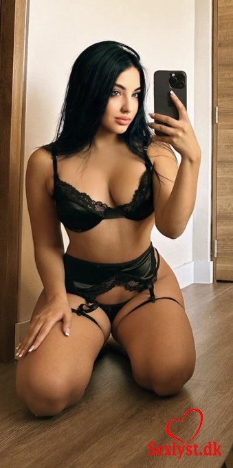 
					 Don\'t miss to touch me from top to bottom and seduce me. If you want exactly what you see then I am the one for you, all of my pics are 100% Real!! I offer a valuable and exciting services. I work independently in a nice, clean apartment. feel free call now.I will really appreciate if you can pay in dk, Revolut or euro!!!Outcall only Hotel ,please 2h only,400?+taxi go and came.Price list:60 min is 1600 dk or 200 euro shower befor and after,GFE included,masage oil,69sex with protection, 2 time came,bj with condom45 min is1300dk or170? cash(sex1time came with condom,69,GFE included,masage oil,bj With  condom,shower befor and after)30 min is 1000dk or 130? sex 1 time came with condom,GFE included,69,bj with condom,masage oil shower befor and after 
				