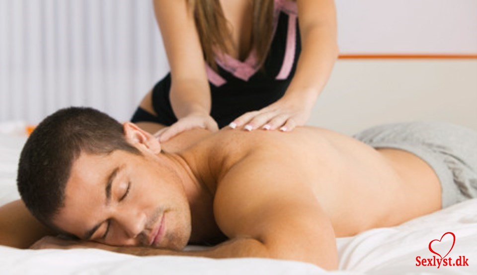 
					Say goodbye to chronic neck, shoulder, and back pain with proper Thai massage techniques.Office syndrome, Jet lag, DOMS and so many other cases. With my more than 15 years experience you can let me solve the problems for you.Massage at your home or hotel only. Please allow me one hour to get ready and for transport to you.---------------------------------------Start at 14.00Stop at 02.00INSIDE COPENHAGEN CITY CENTRE NO TRANSPORT FEEOUTSIDE COPENHAGEN CITY CENTER PLEASE YOU HAVE TO PAY FOR TRANSPORT.I take 500 kr / one hour.800 kr . 90 mins.I take cash, mobile pay or bank transfer.
				